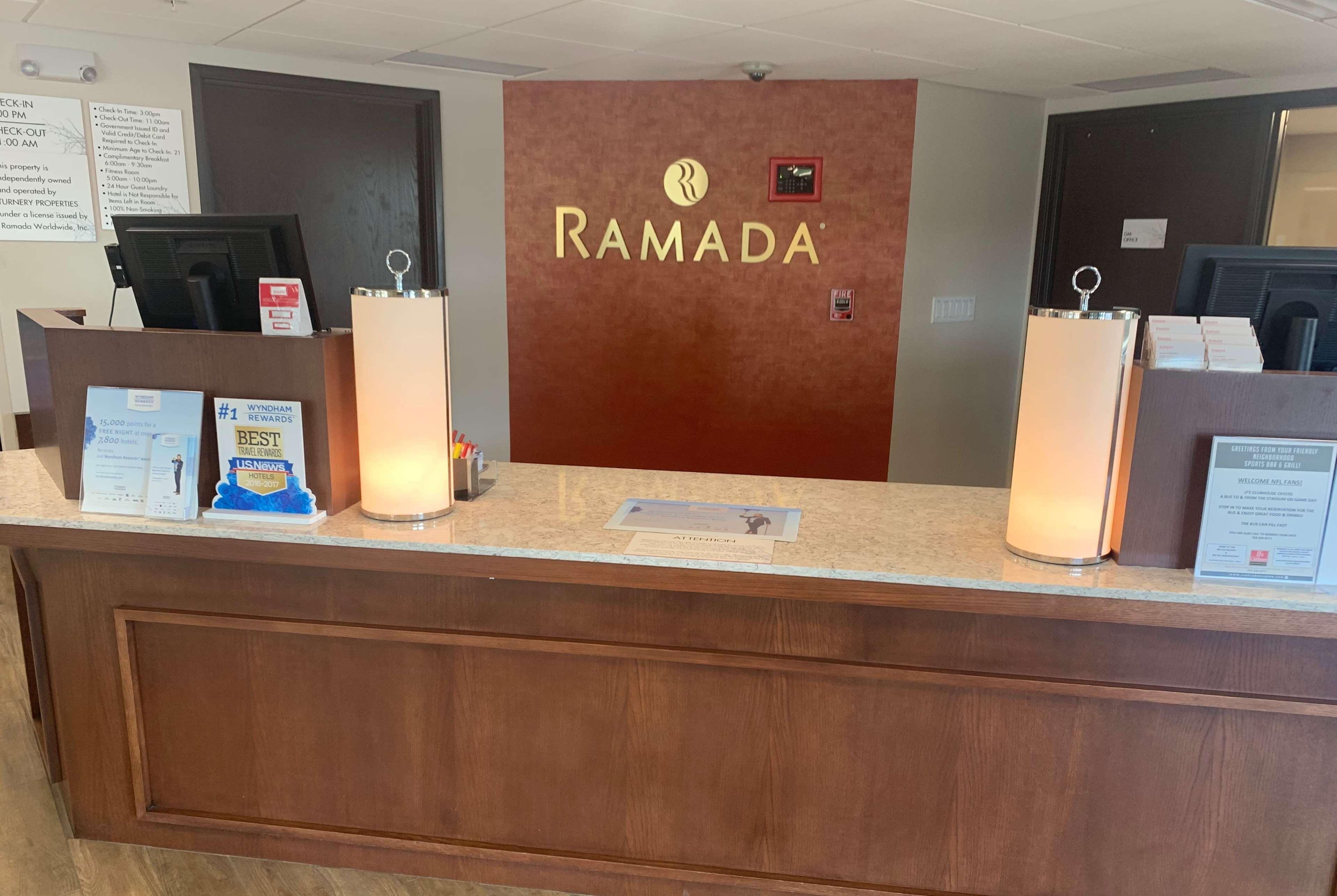 Ramada By Wyndham Minneapolis Golden Valley Zewnętrze zdjęcie